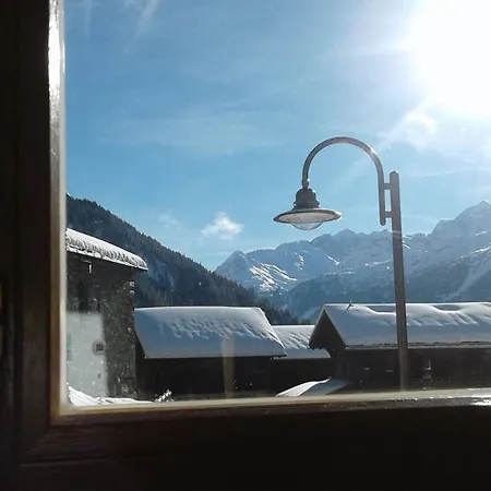 ホテル Hotelski