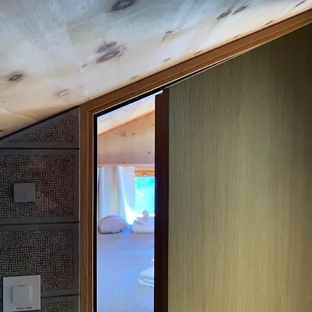 Hotelski