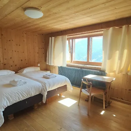 ホテル Hotelski *