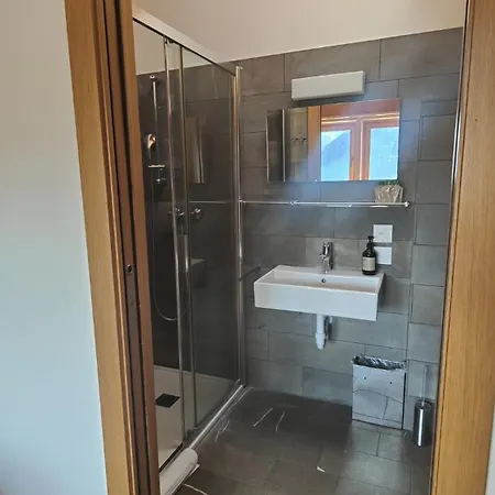 Hotelski *
